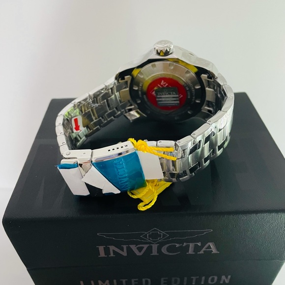 New Invicta Marvel Limited Edition Spiderman Men’s Watch - Picture 12 of 14